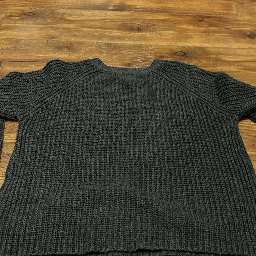 wool sweater - Picture 6 of 6